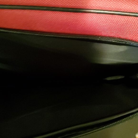 Red American Tourister Travel Overnight Bag - Picture 4 of 5